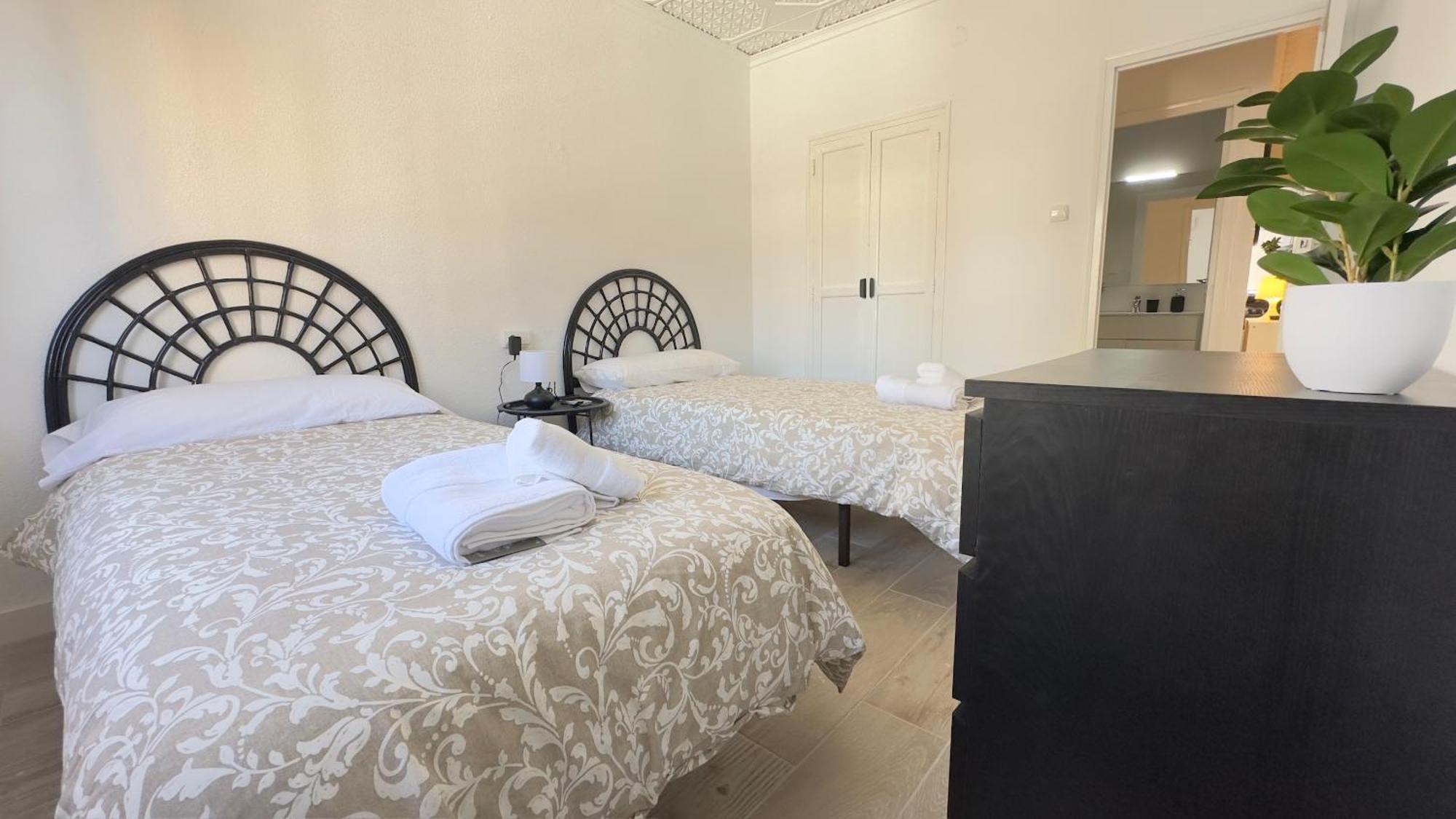 Apartamentos Vernia Ontinyent Esterno foto