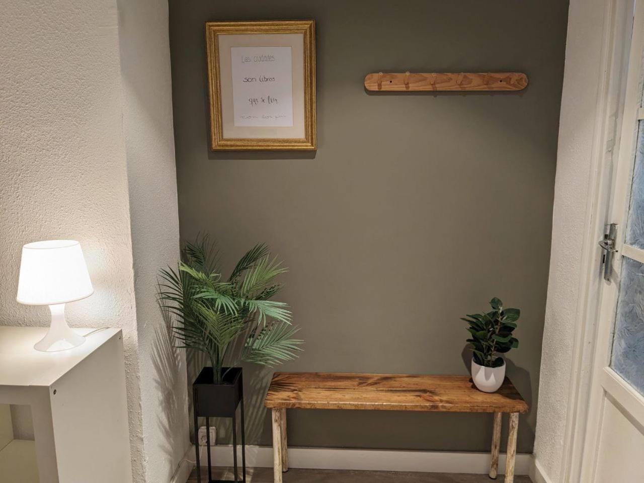Apartamentos Vernia Ontinyent Esterno foto